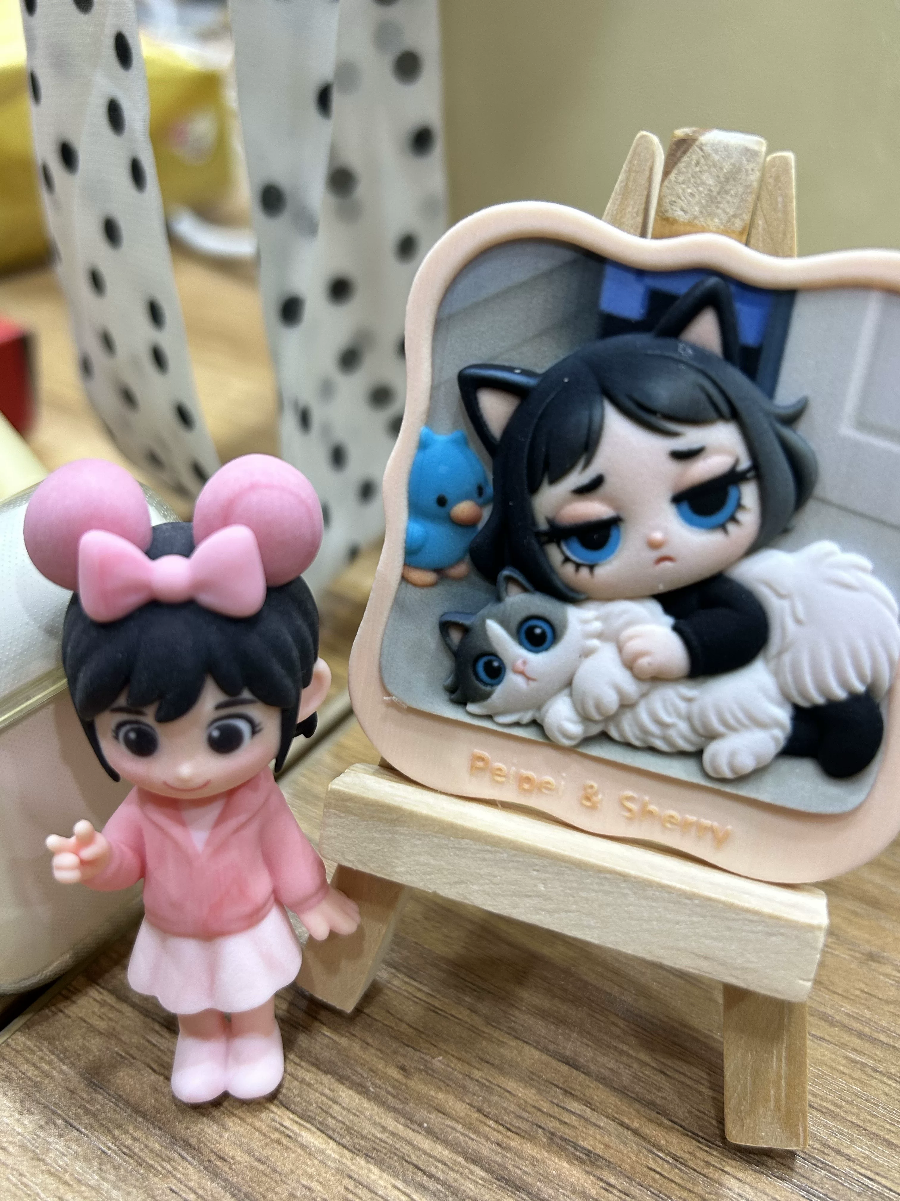 Photo 2 Figure photo review